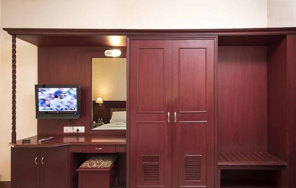 Rr Residency Kodaikanal Phòng bức ảnh